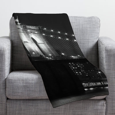 Leonidas Oxby Throw Blanket