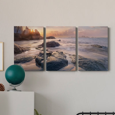 " Champagne Bay " 3 - Pieces