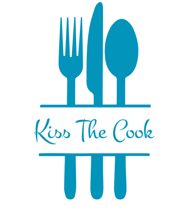 Adhésif décoratif cuisine Kiss the Cook, H 24 po x l 15 po x P 0,01 po, Bleu sarcelle