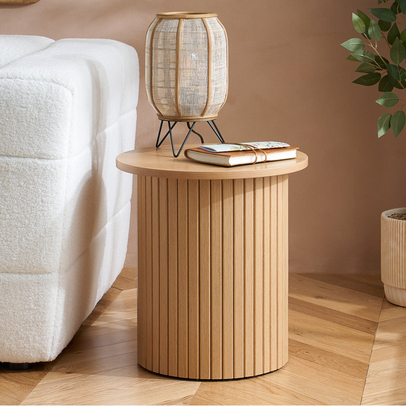 Suire End Table, Oak, Oak