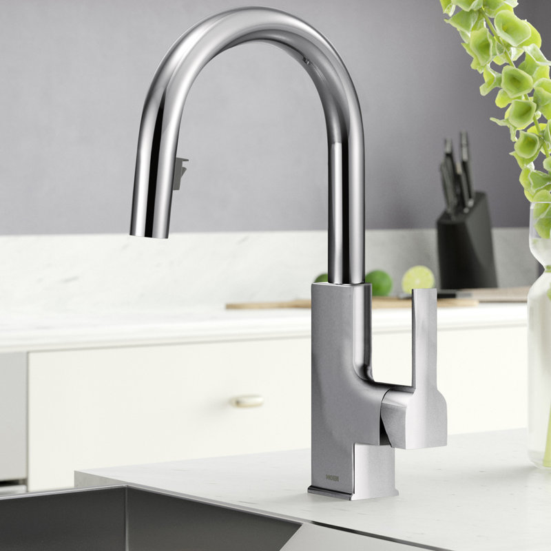 STo Pull-Down Single Handle Kitchen Faucet, Chrome