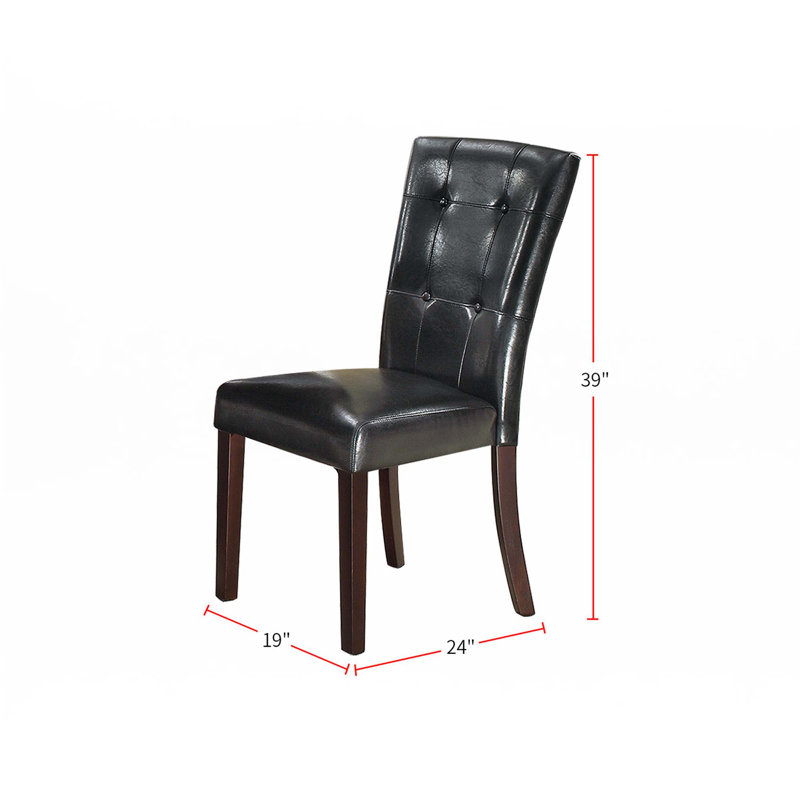 Chaise rembourrée en similicuir