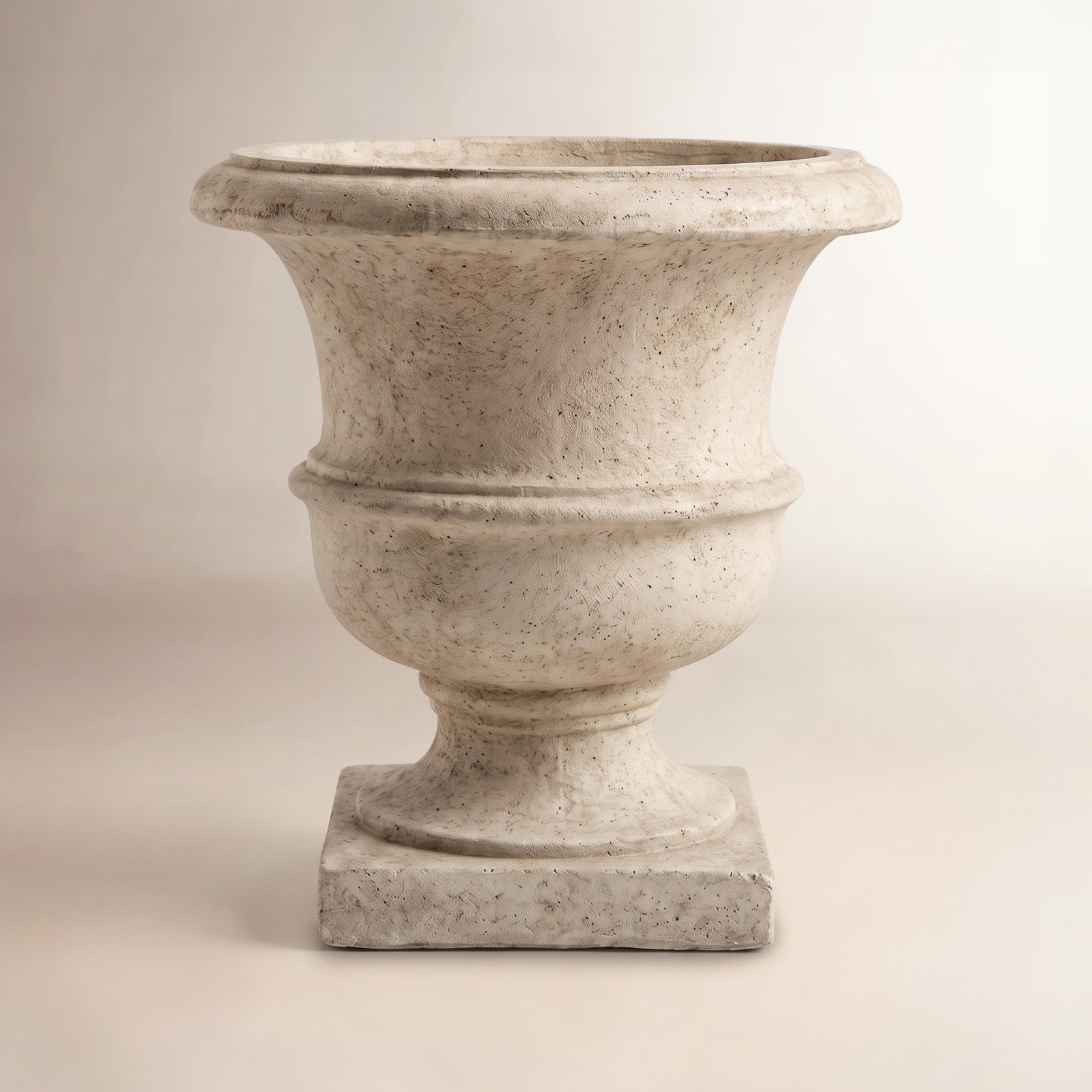 Connerton 19" Urn Planter, Natural
