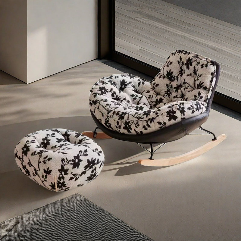 Chaise berçante crème, Noir