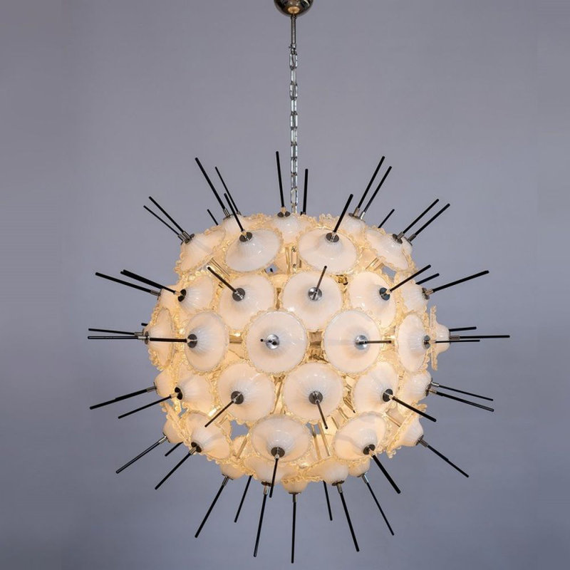 Lustre sphérique Spoutnik italien Murano, Transparent, 29" Diameter x 37" Height, Plaqué argent