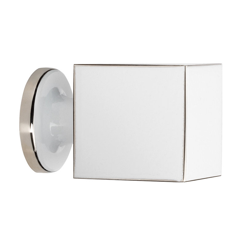 Poignée carrée Haute 15/16 po de longueur, Nickel patiné, H 1,18 po x l 1,25 po x P 1,25 po