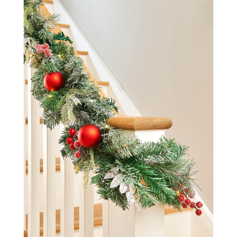 274.32cm Lighted Faux Garland with Lights
