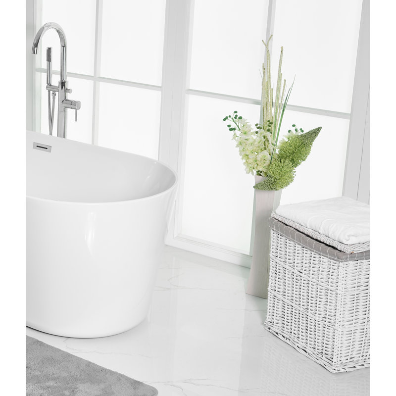 Jakeil 71'' x 31.4'' Soaking Acrylic Bathtub, Polished Chrome
