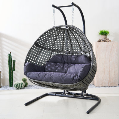 2-person Wicker Swing Chair With Stand