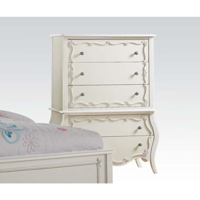 Commode à cinq tiroirs