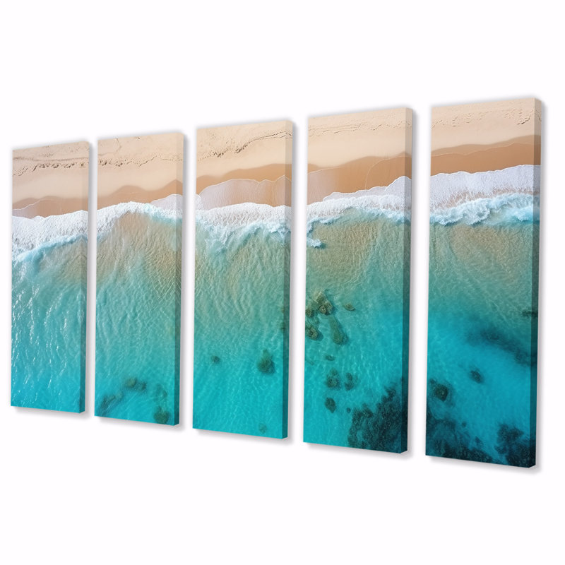 "Blue Tranquility Beach Arie View I - Coastal Beach", art mural 5 pièces, H 32 po x l 80 po