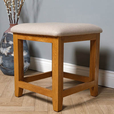 Shreyas Accent Stool