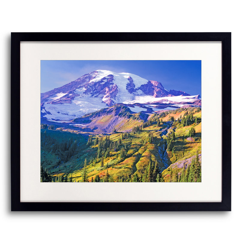 Mont Rainier Autumn # 2 par Bruce Heinemann - photographie, H 25,25 po x l 31,25 po, Papier avec cadre noir