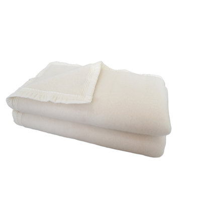 Lyon 100% Virgin Wool Medium Weight Washable Blanket