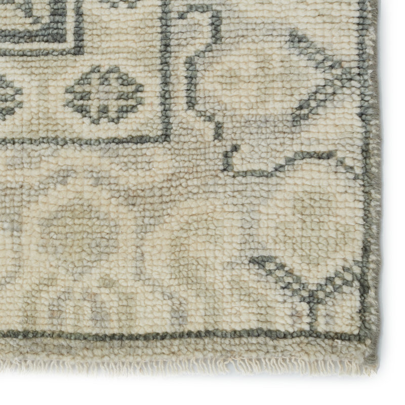 Jaipur Living Stage SLN08 Handknotted Border Ivory and Green Area Rug (12'x15'), Rectangle 7'9" x 9'9"
