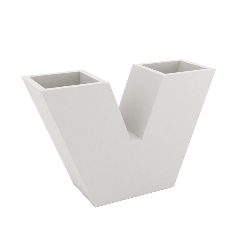 Uve Resin Pot Planter, 6.25" H x 9.5" W x 3.25" D, Ice