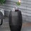Table de patio noire de 12,5 po, table d'appoint ronde cylindrique en acier pour l'intérieur et l'extérieur, motif géométrique Wipe Clean