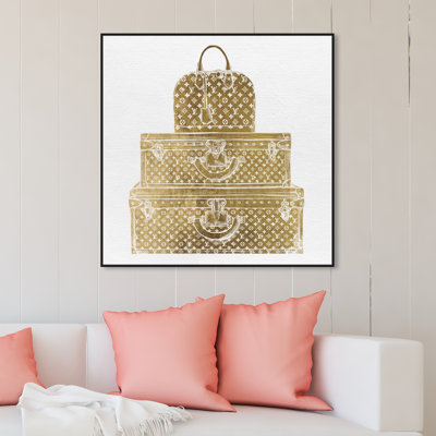 " Royal Handbag And Luggage "