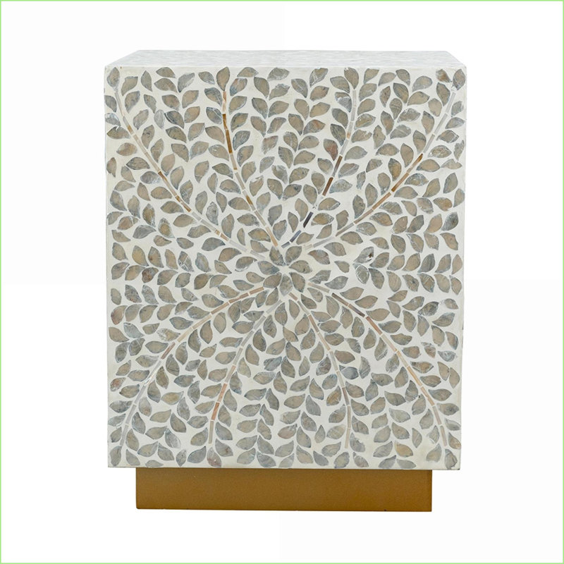 Tabouret d'appoint, Capiz blanc crème & amp; Base dorée, 14 x 14 x 18 po pour le vestibule du salon | Blanc crème, doré