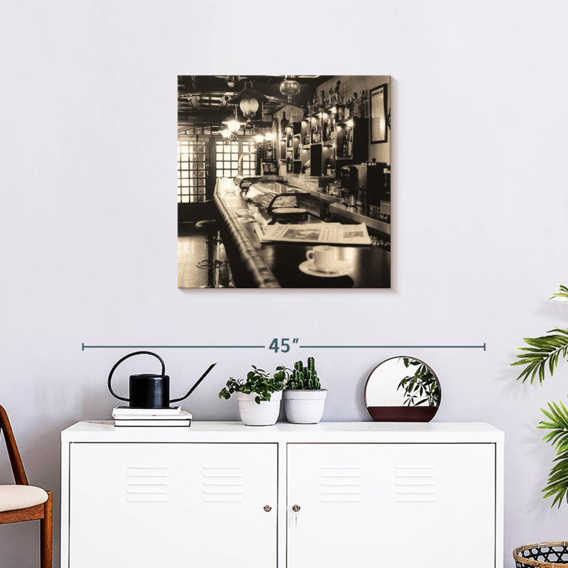 Yarlin Caffe Pamplona, 24" H x 24" W