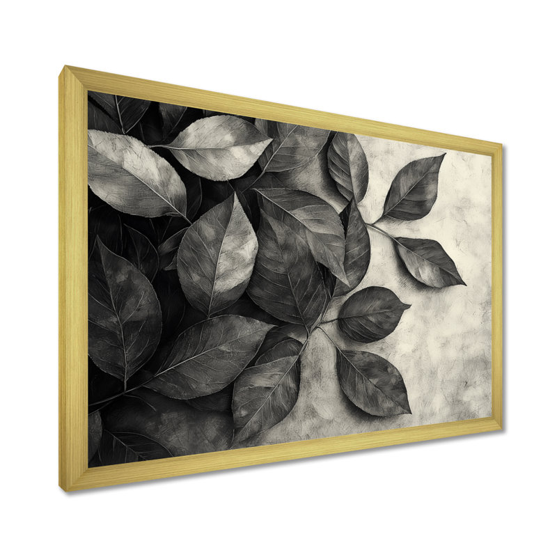 «Gray Rustling Autumn Leaves I» - art mural feuilles, H 34 po x l 44 po, Reproduction encadrée d'une seule photo sans pass