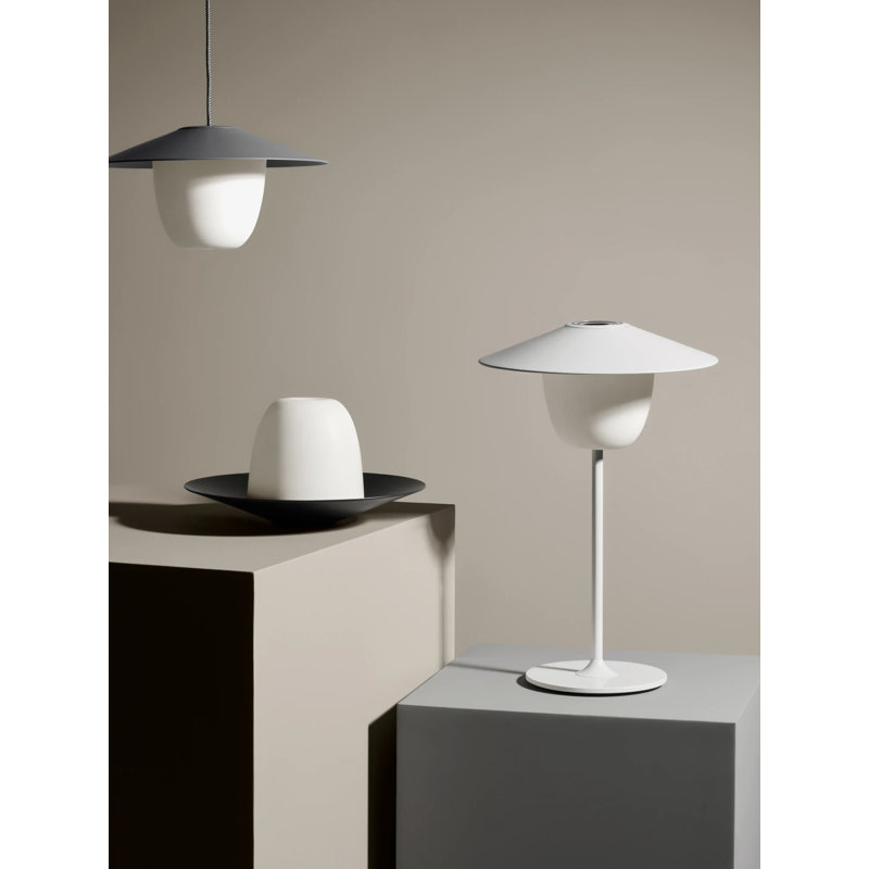 Ani 13" Metal Novelty Table Lamp, White