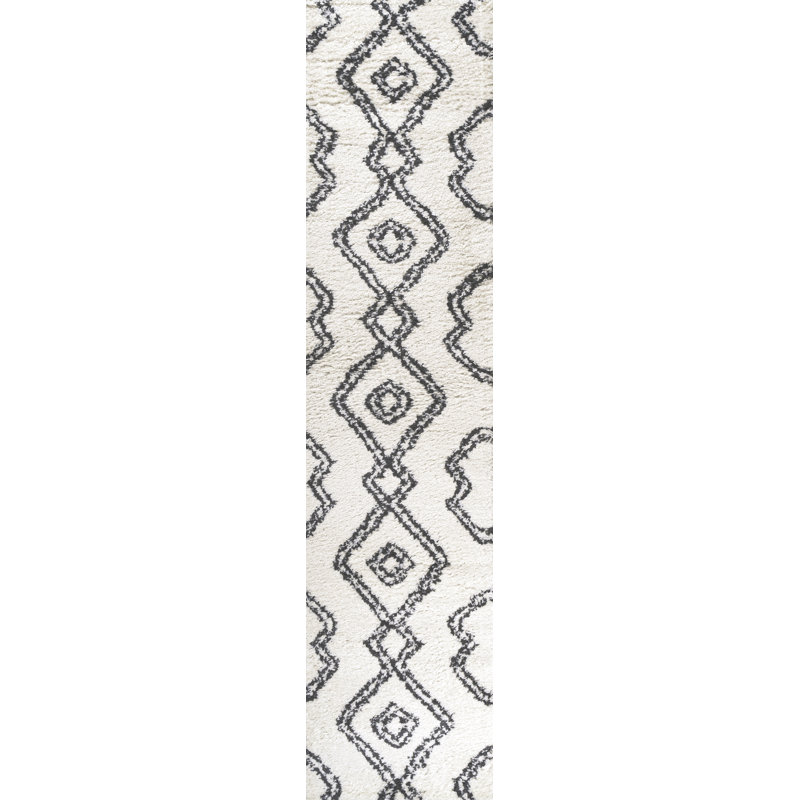 Kips Bay Moroccan Style Diamond Shag White/Gray Rug, Runner 2' x 8'