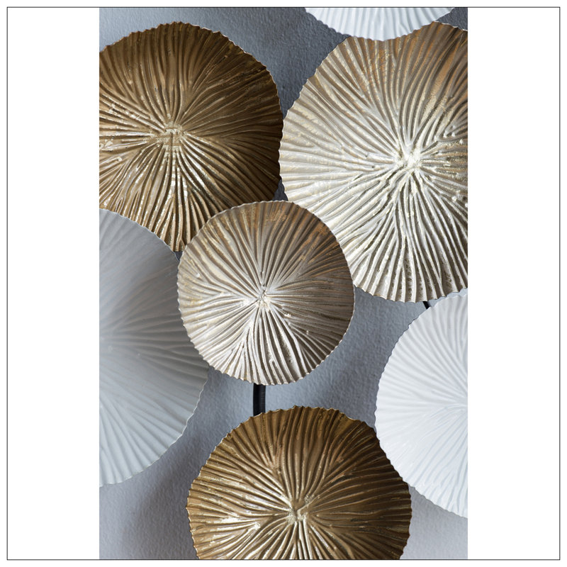 Décoration murale cercles multiples en métal