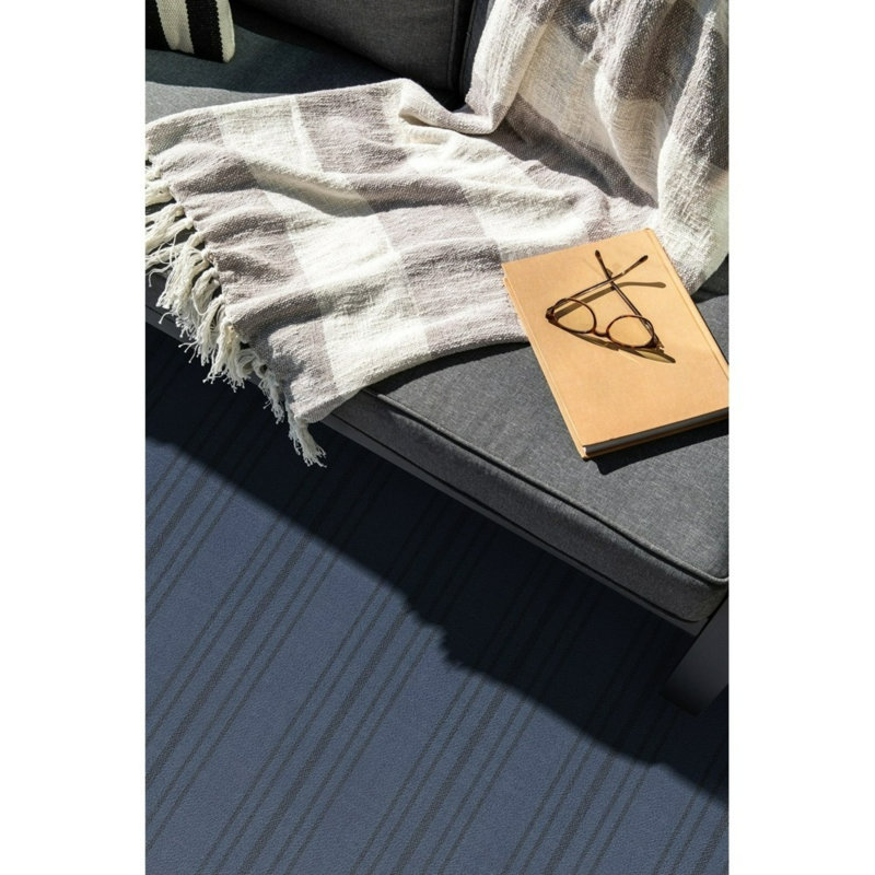 Tapis à rayures rectangulaire extérieur 60 po x 96 po, Bleu, Rectangle de 5 pi x 8 pi