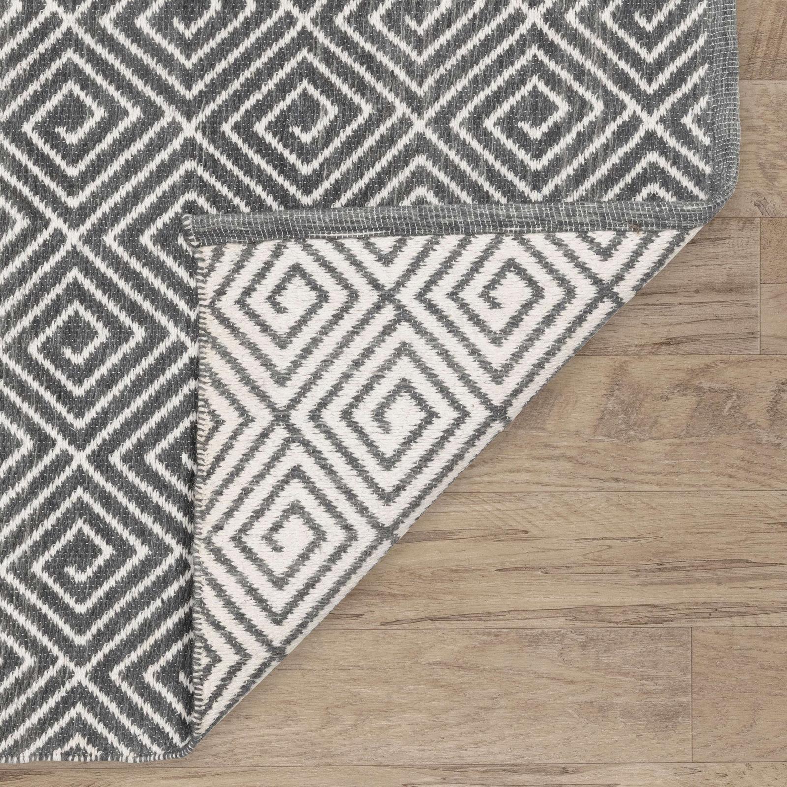 Grey Ivory Hand-Woven Geometric Wool Rug, Runner 2'6" x 8'
