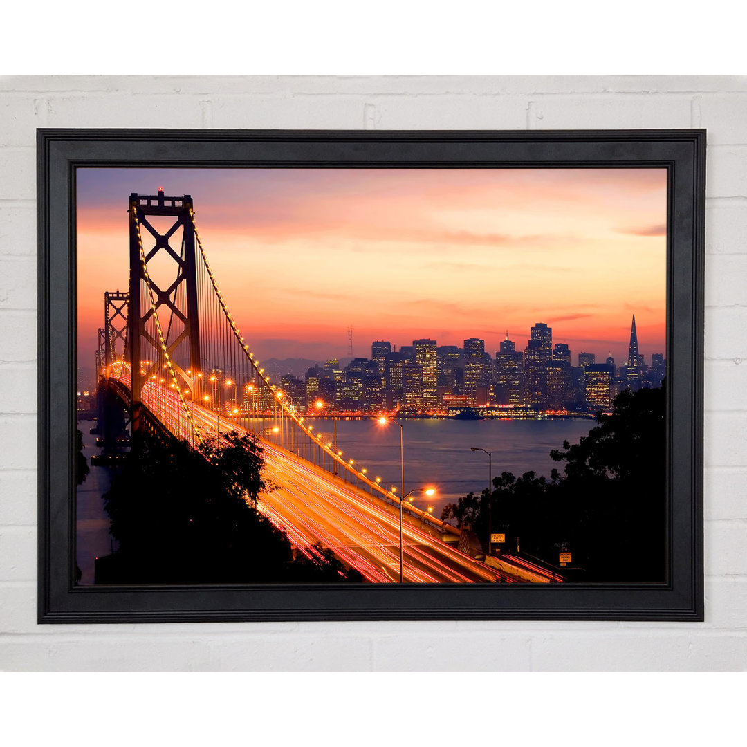 Golden Gate Bridge zur Stadt Gerahmter Druck