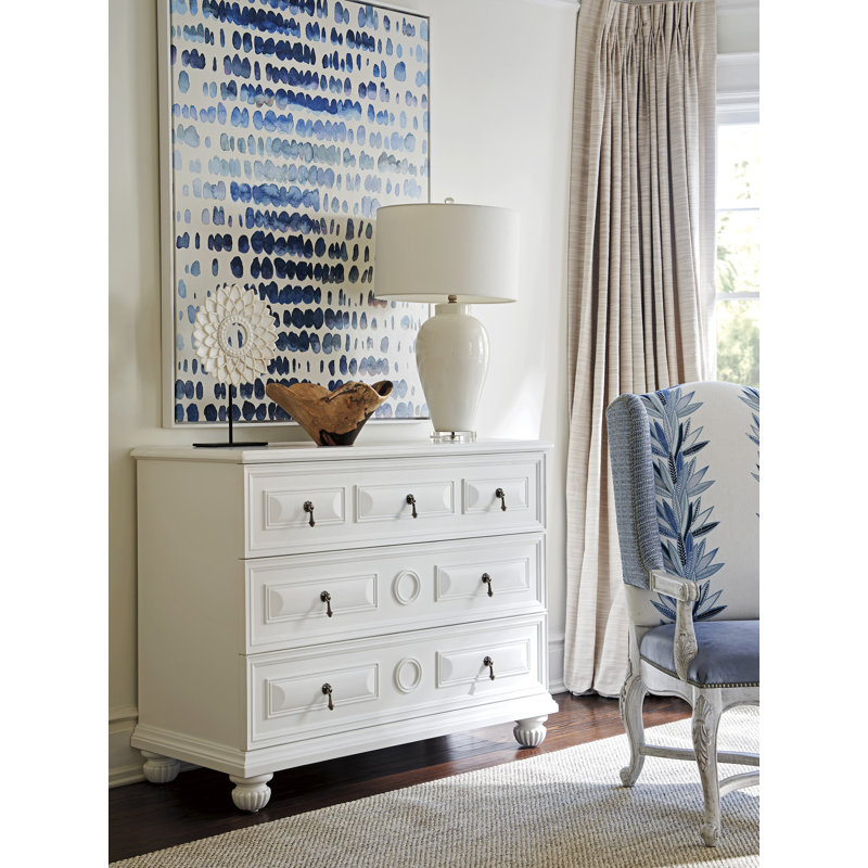 Villa Blanca 7 - Drawer Dresser, White