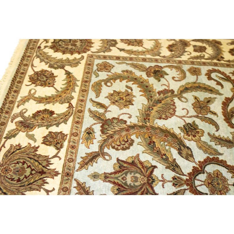 Tapis bleu clair et ivoire noué à la main de haute qualité