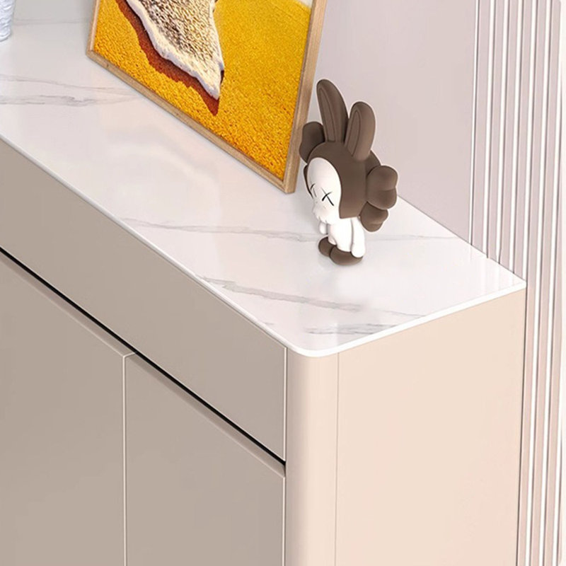 Schwerin, 39.37" H x 59.06" W x 14.96" D
