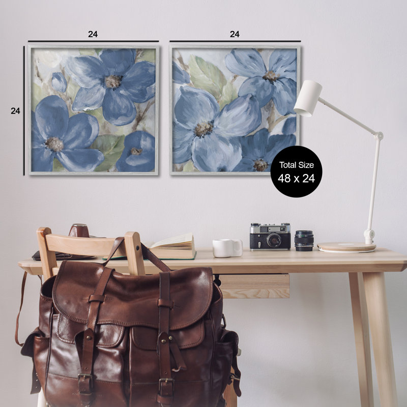 "Blue Blooming Petals", ensemble de 2 giclées par Lanie Loreth, Estampe numérique Farmhouse, H 24 po x l 24 po