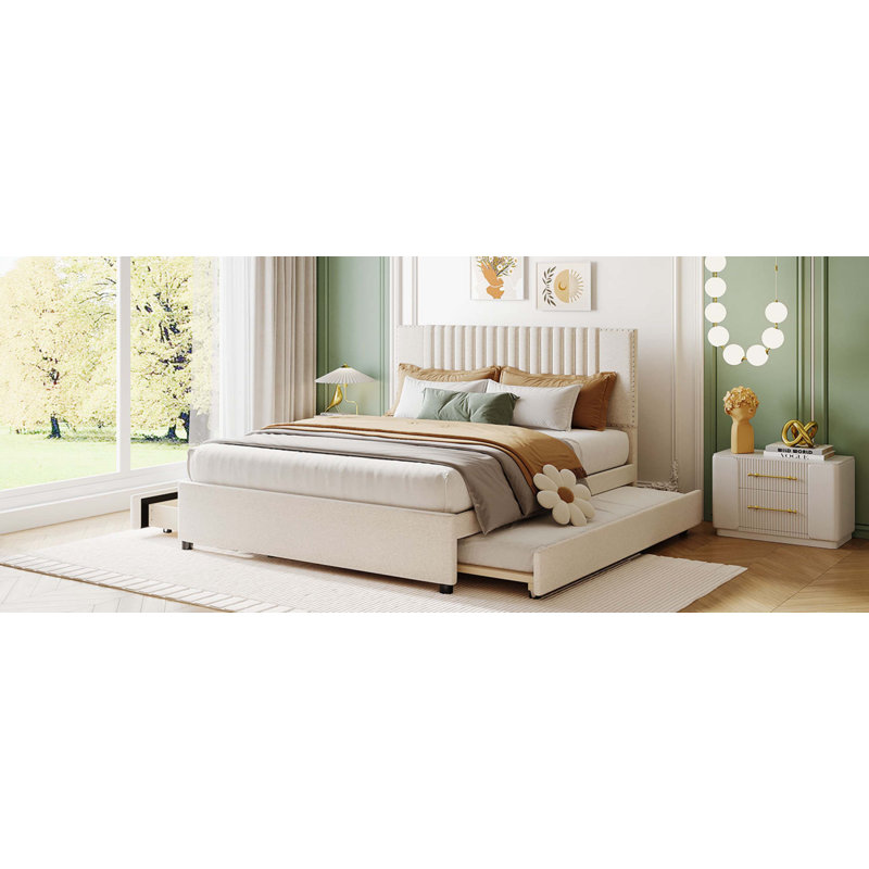Grand lit plateforme tapissier