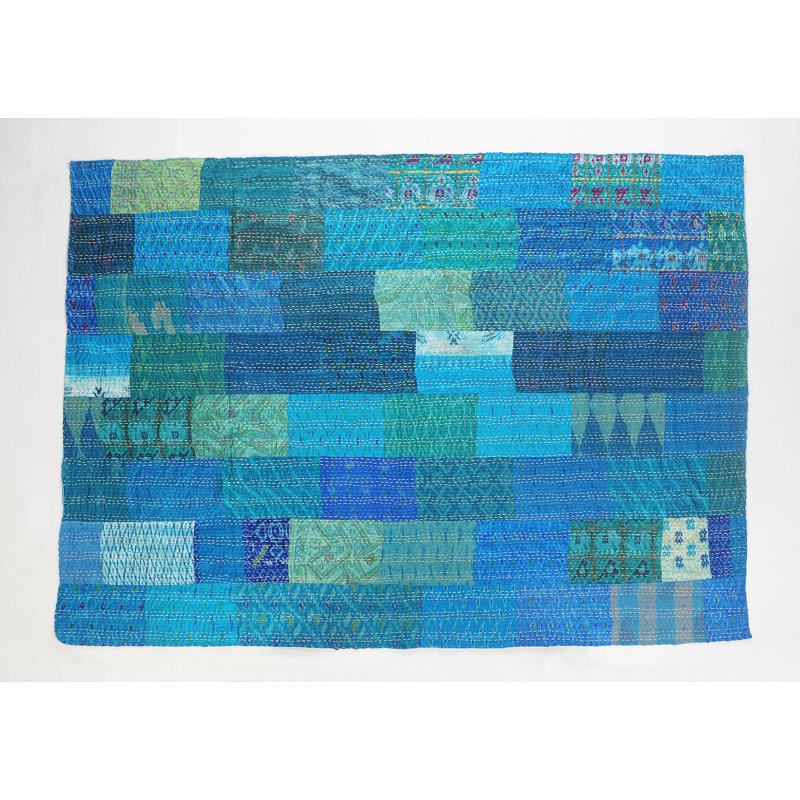 Jeté en mélange de soie Advika fait à la main Kantha, Bleu