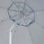 Parasol de plage inclinable 6,5 pi avec ancrage de sable intégré avec sac et pelle (conforme ASTM)