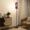  Lampe sur pied 68,5 "à pivoines florales lotus, bleu, rose, japonais, à intensité variable avec abat-jour en lin, ampoule DEL incluse