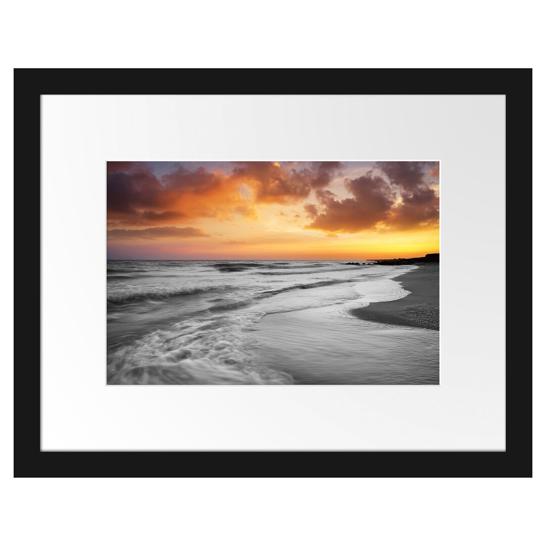 Gerahmtes Poster Strand mit Sonnenuntergang