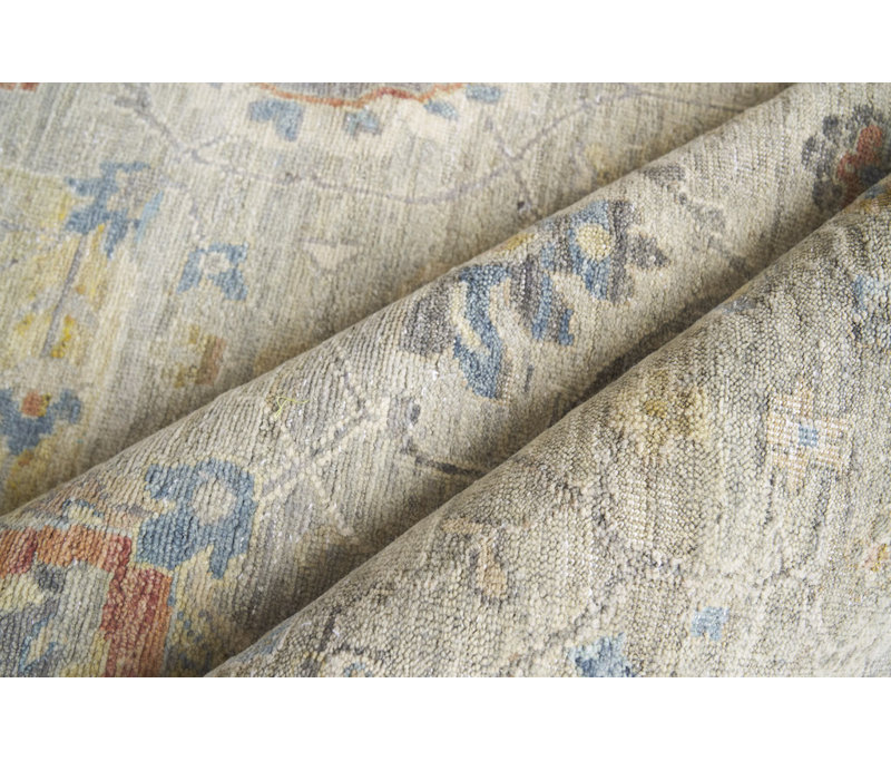 Heirloom Wool Floral Area Rug, Rectangle 14' x 18'