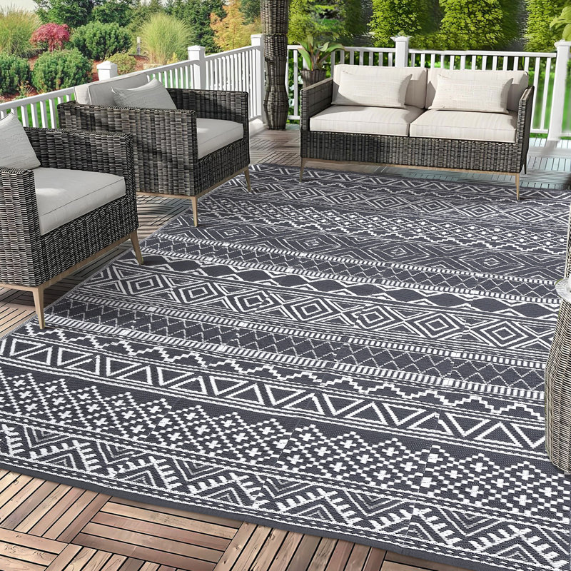 Boho Outdoor Mats Plastic Straw Rug Waterproof Vintage Washable Outdoor Rug for Garden Backyard Picnic Camping RV Deck Beach Trailer
