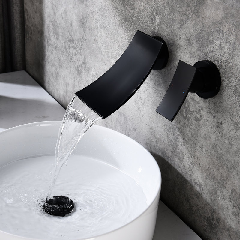 Robinet de salle de bain mural en noir mat, bec d'aspect large en cascade, débit d'eau précis et contrôle de la température, raccord noir fixé pour la salle de bain, règlement large exact, convient aux lavabos