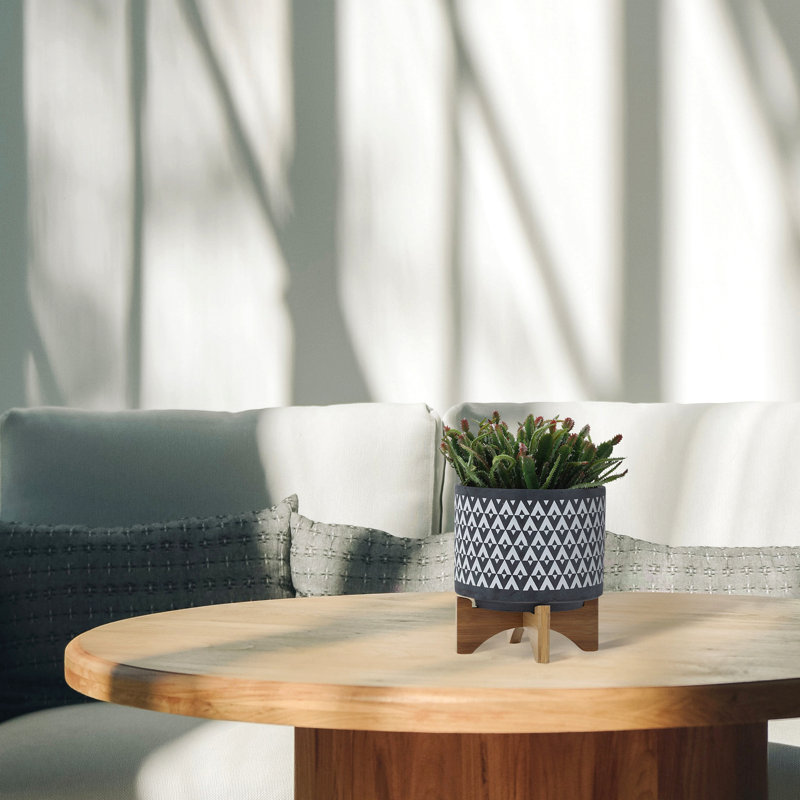 Pot à fleurs en céramique sur support en bois, H 9 po x l 8 po x P 8 po