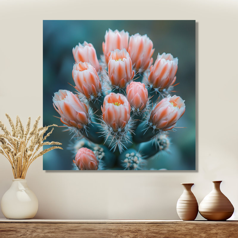 Cactus de Gislaine en fleur à l'aube - décoration murale cactus, H 30 po x l 30 po, Toile tendue, Ne s’applique pas