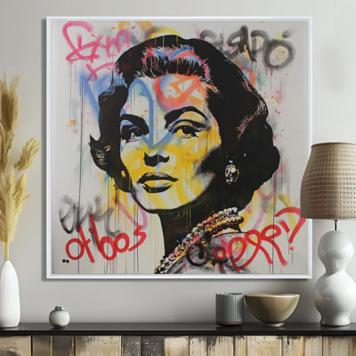 «Minimalist Coco Chanel Graffiti Street Art I», reproduction d'art mural