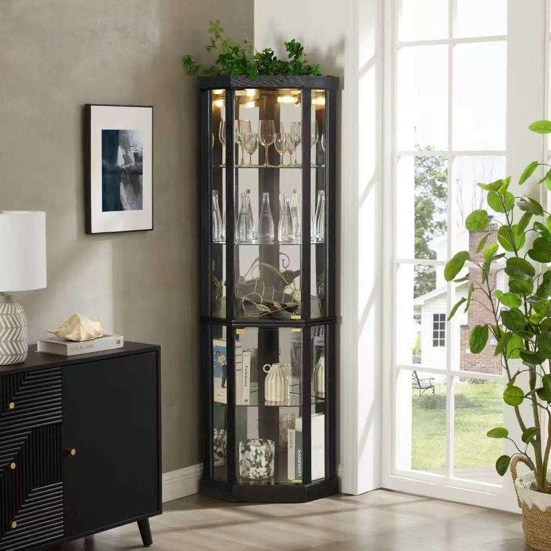 Vitrine de coin noire éclairée avec portes en verre et panneau arrière en miroir