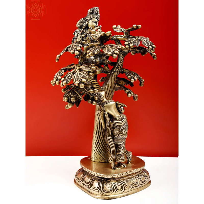 Radha Krishna de 15 po (Krishna cannelé assis sur un arbre et Radha regardant Krishna sous l'arbre)