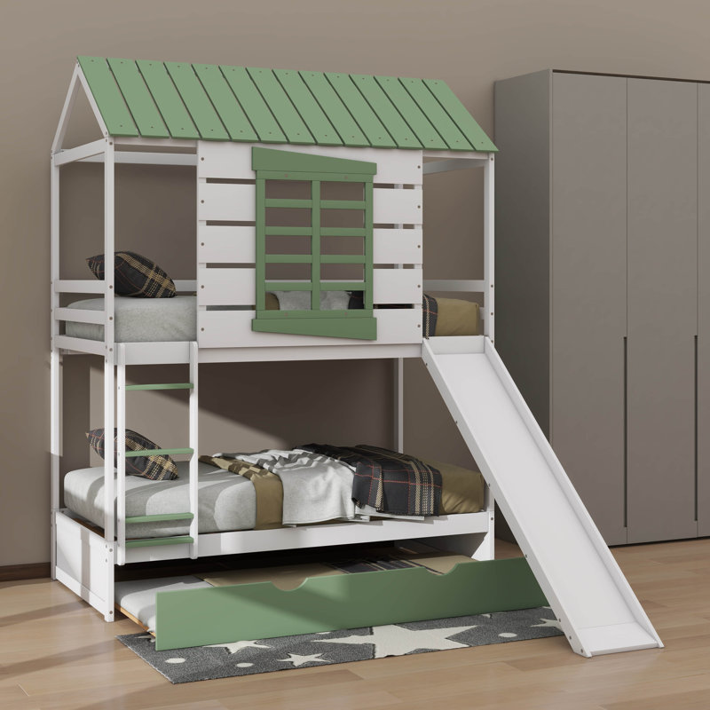 Lit superposé simple au-dessus d'un lit simple avec une conception de maison, avec une glissade transformable et un lit gigogne