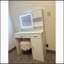 Bureau de coiffeuse avec miroir et bande lumineuse à DEL, coiffeuse avec grand tiroir, commode de rangement à 3 niveaux et 3 modes d'éclairage à luminosité réglable, convient à la chambre à coucher-769229143